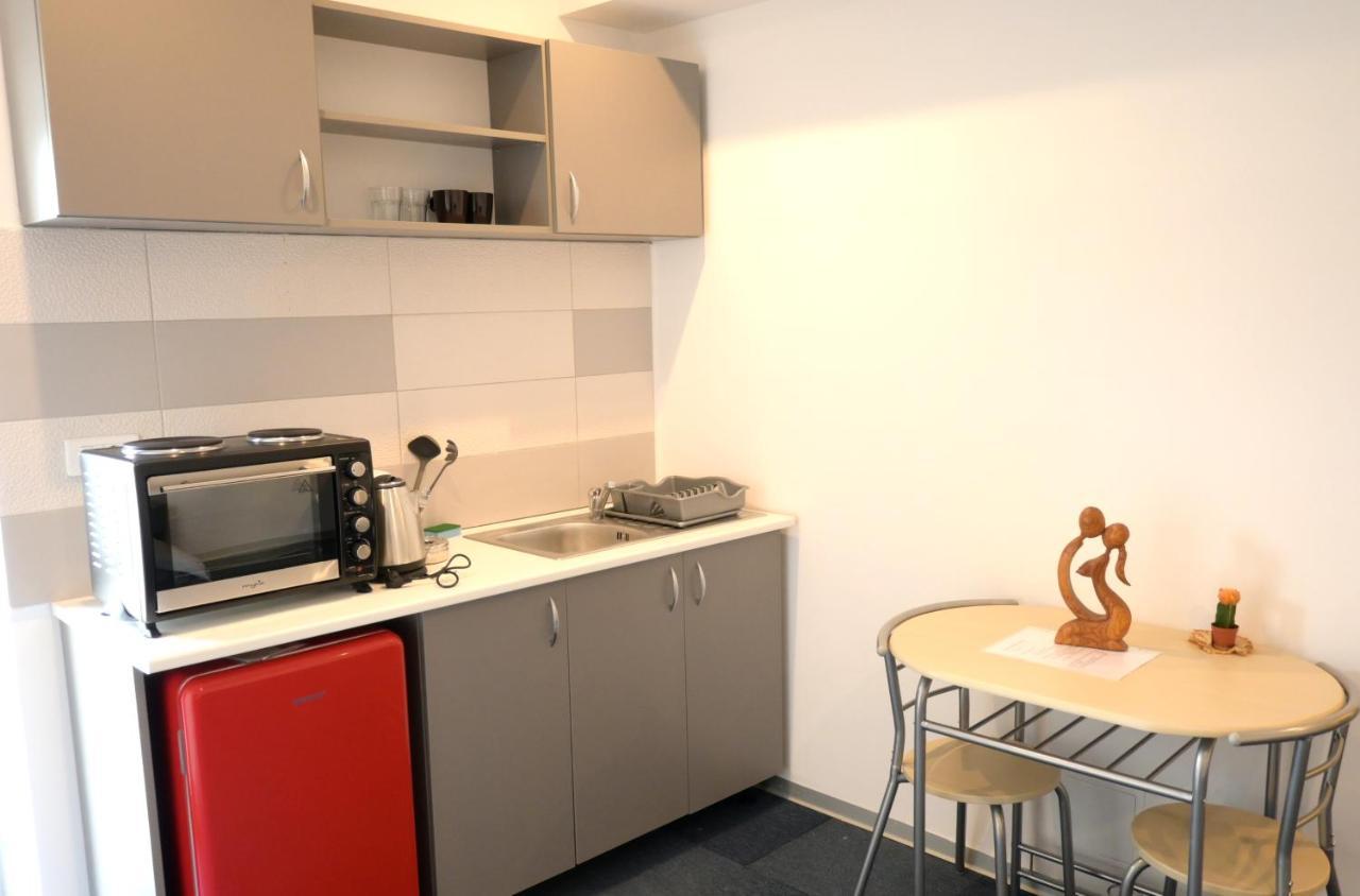 Luana Airport Apartments #4 오토페니 외부 사진
