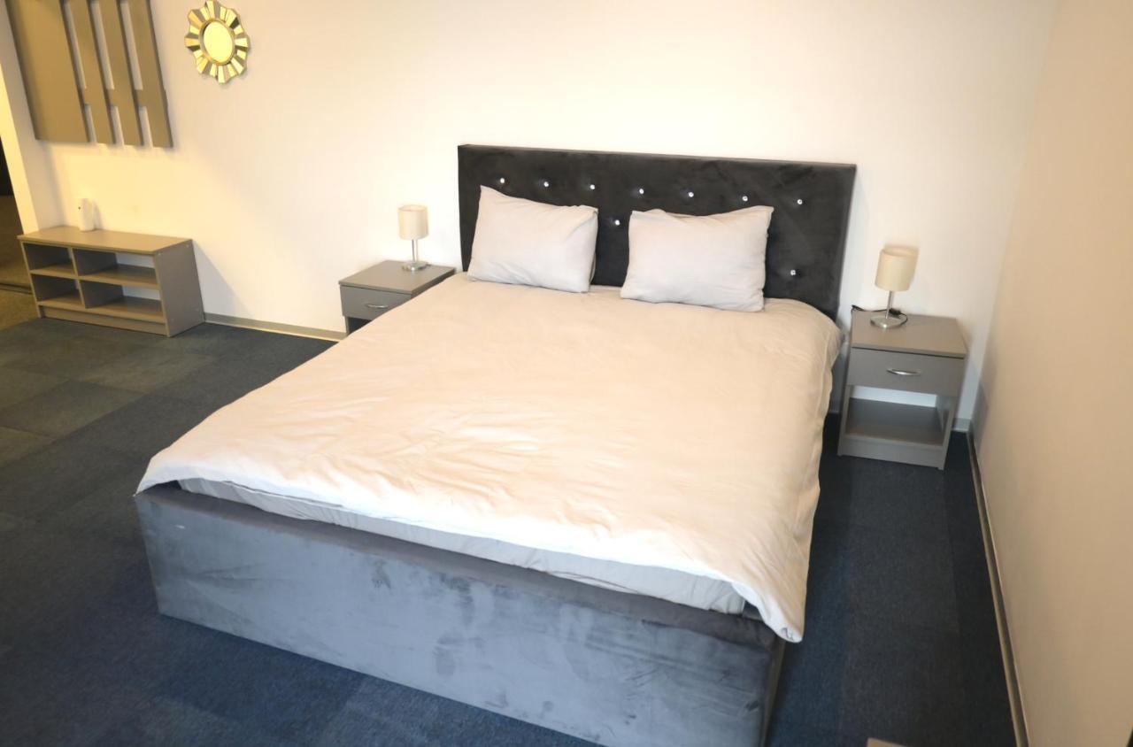 Luana Airport Apartments #4 오토페니 외부 사진